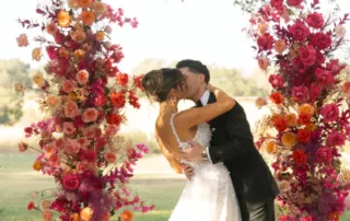 amanda and mitchells hill country wedding