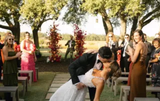 amanda and mitchells hill country wedding