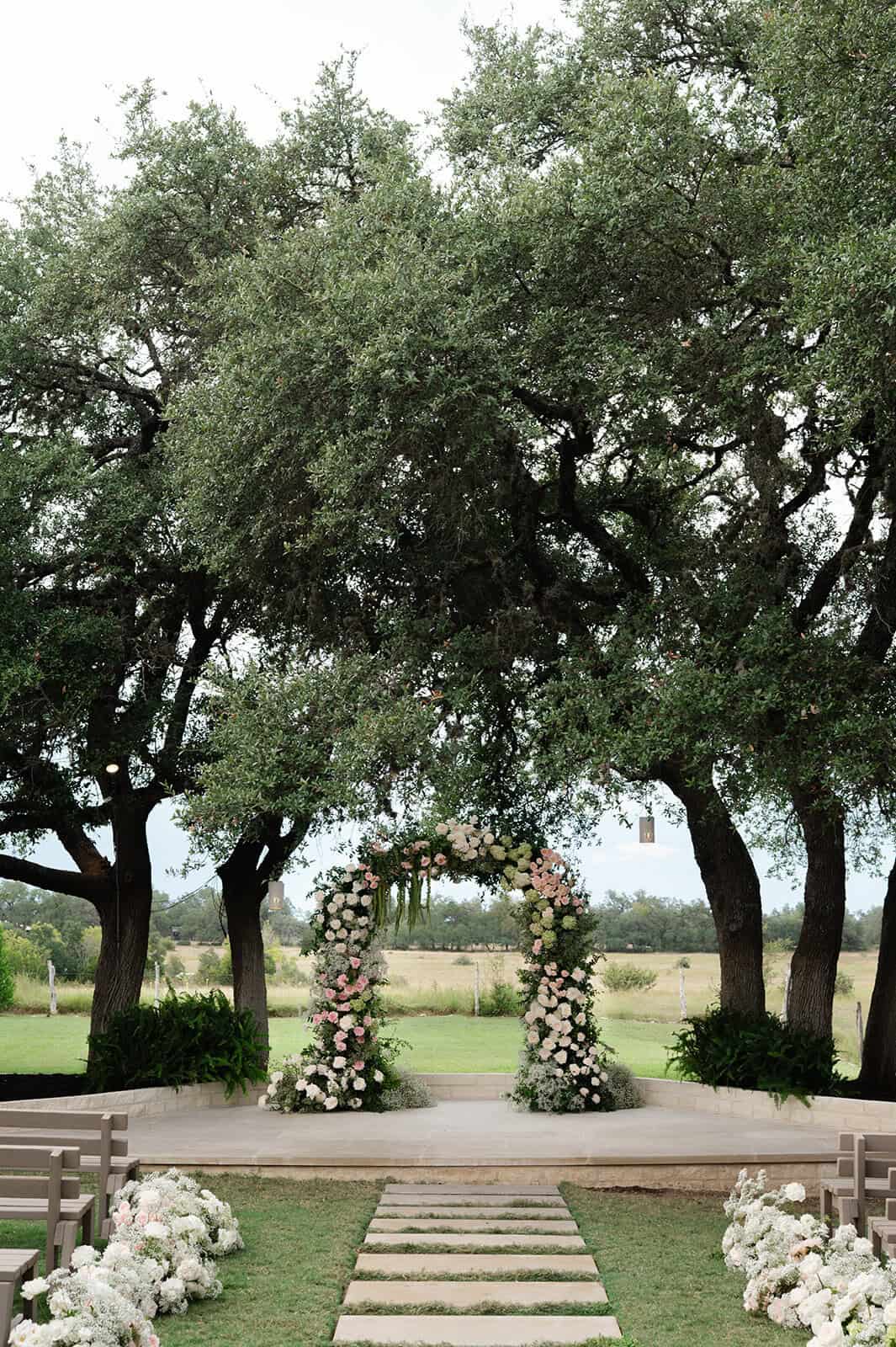 driftwood texas wedding venue