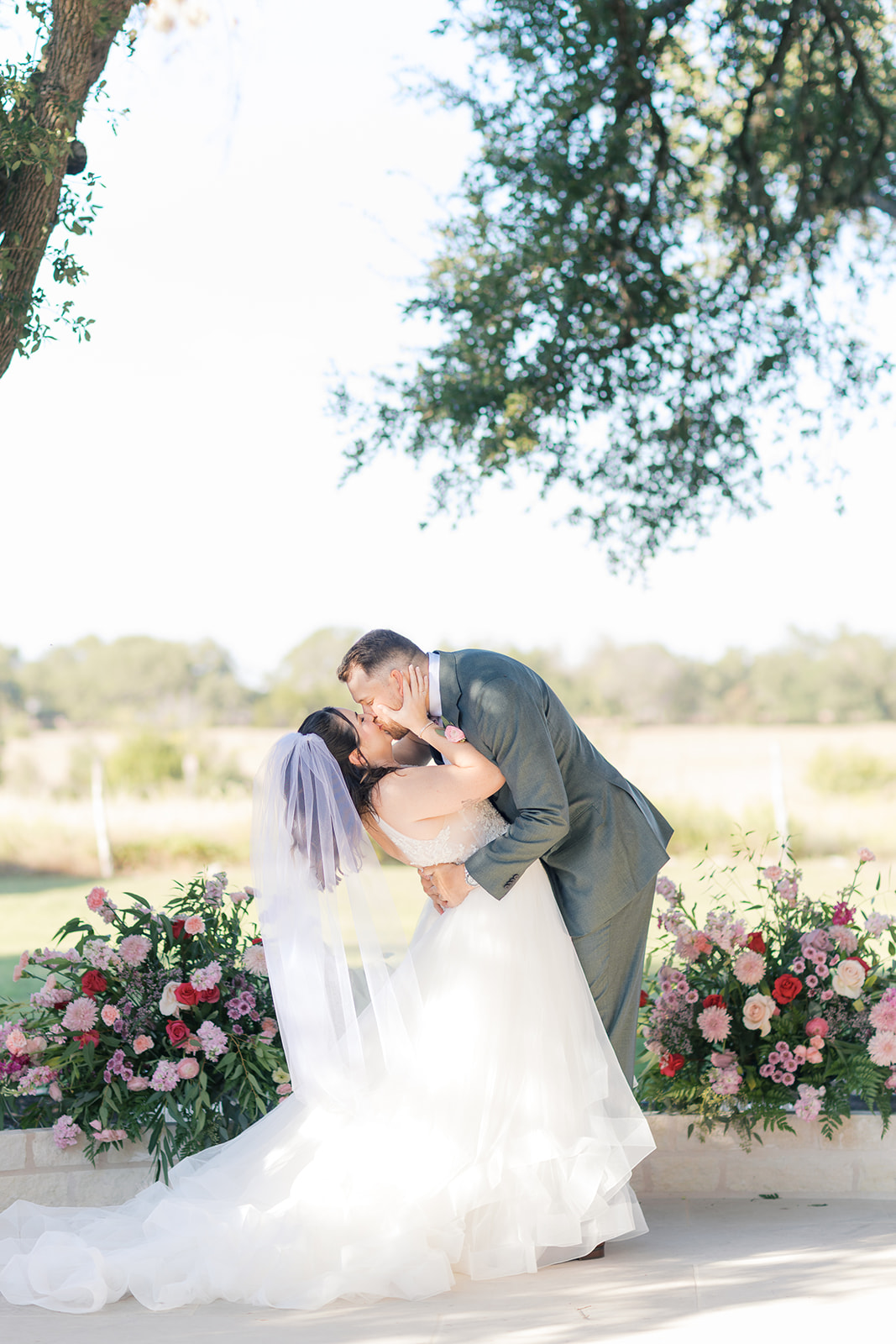 driftwood texas wedding venue
